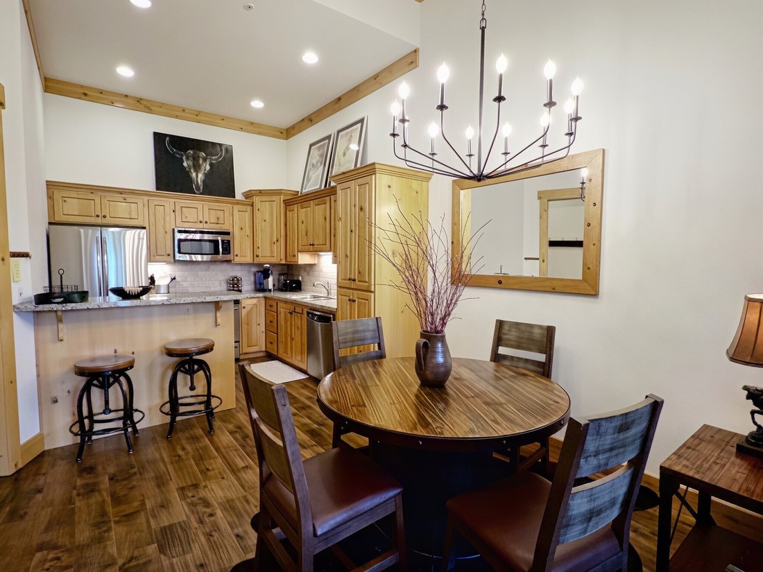 Condo in Victor, Idaho, United States 3 - 19096053