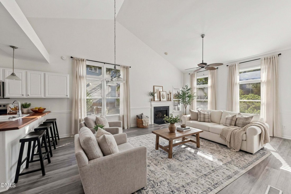 House in Cary, North Carolina, United States 2 - 19094544