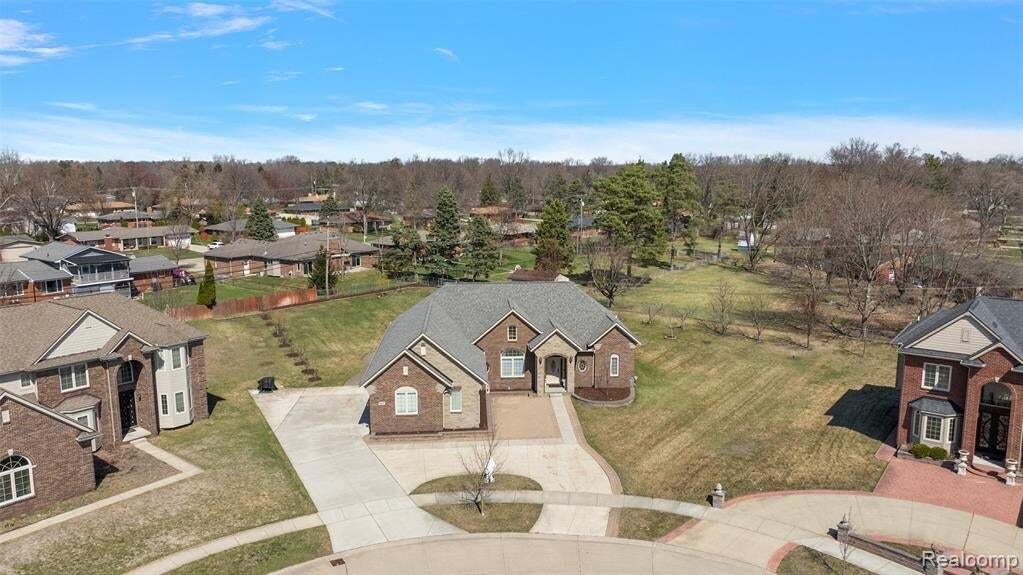 Maison à Rochester Hills, Michigan, États-Unis 1 - 18309849