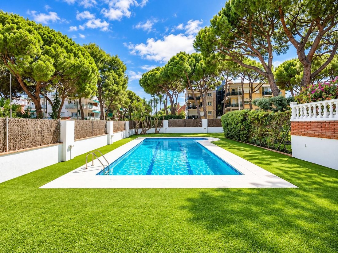 Villa en Casteldefels, Cataluña, España 2 - 19096682