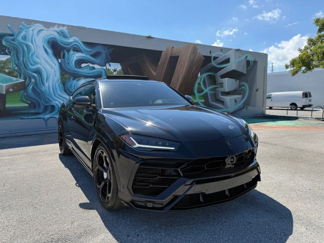 Suv in Fort Lauderdale, FL, United States 4 - 19098531