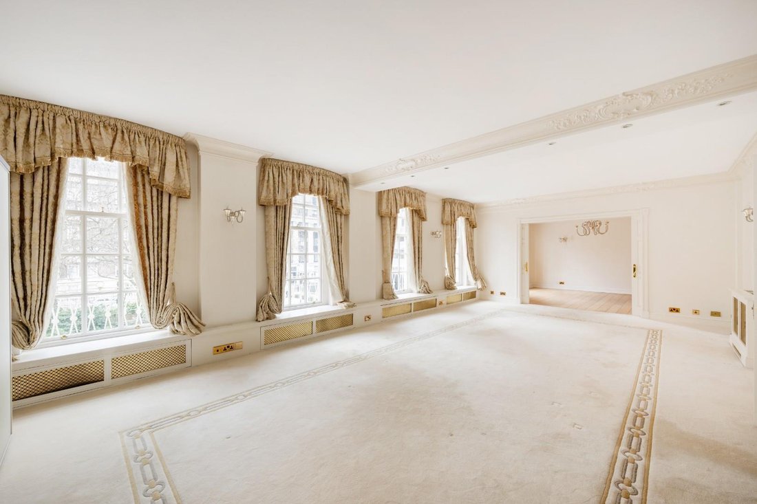 Apartment in Belgravia, Westminster, England 1 - 19094387