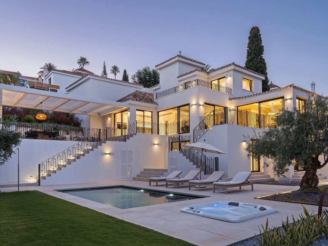 Villa à Nueva Andalucia, Marbella, Espagne 2 - 19094712