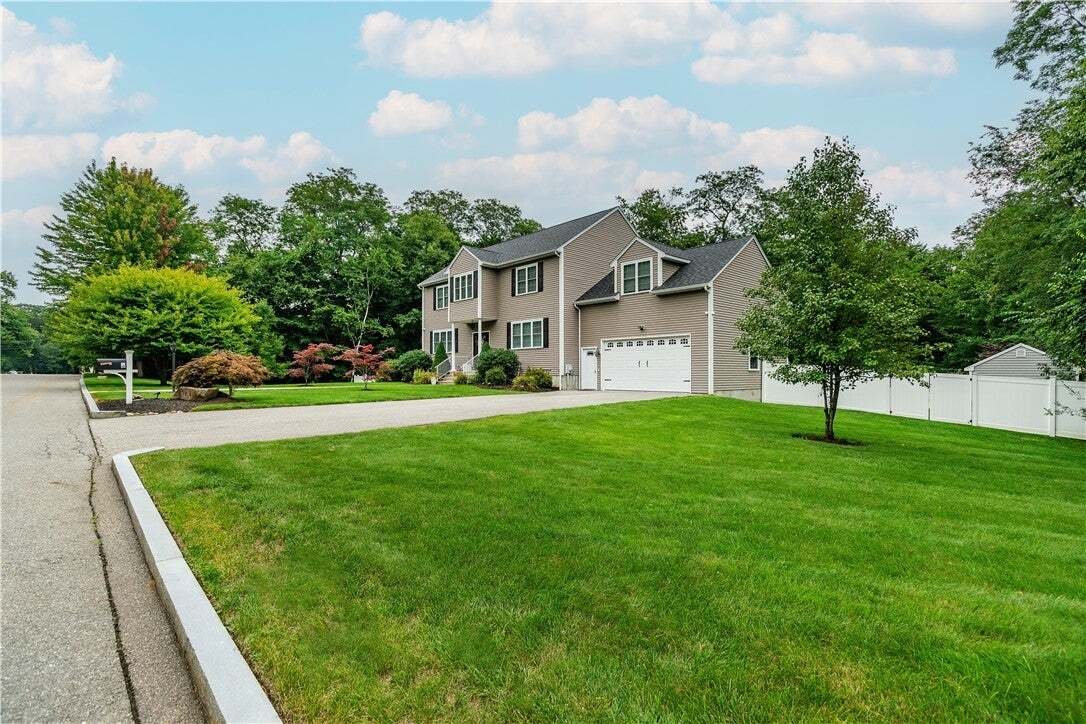 House in Lincoln, Rhode Island, United States 3 - 19096489