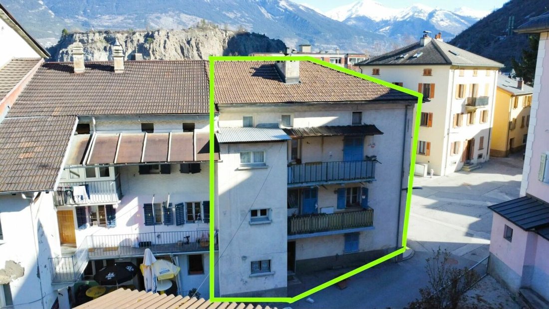 Chippis, Valais/Wallis, Switzerland 4 - 19094055