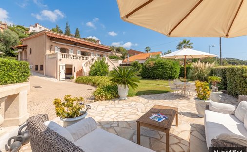 Haus in Théoule-sur-Mer, Provence-Alpes-Côte d'Azur, Frankreich 1