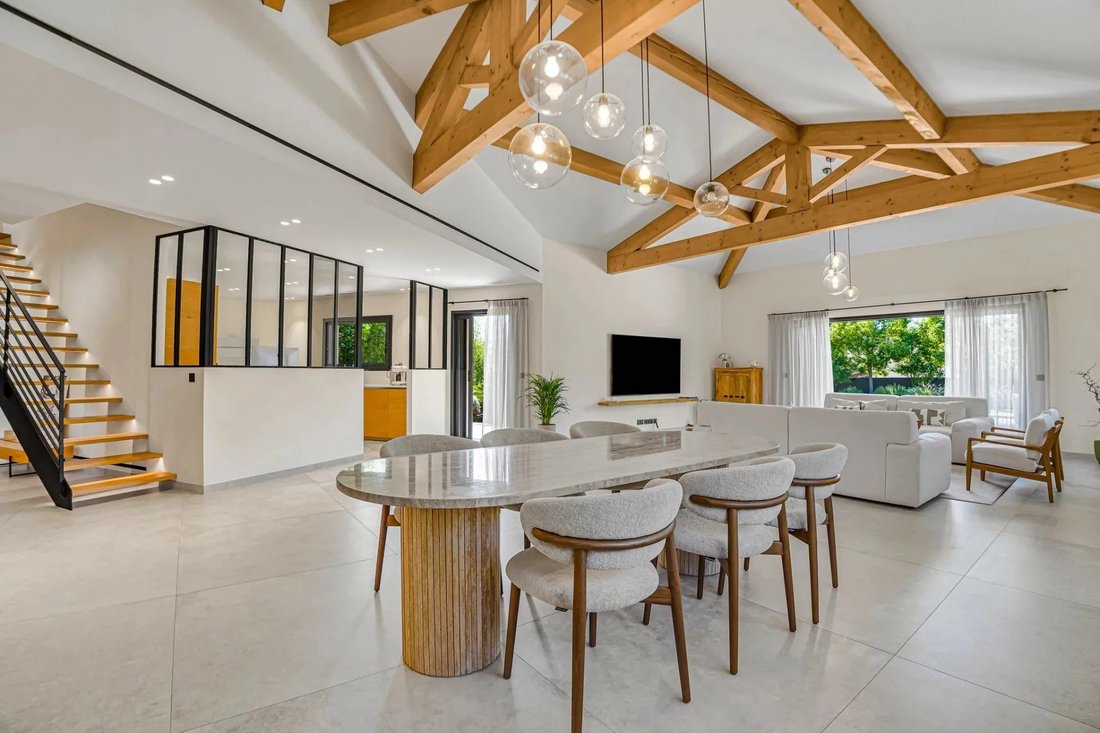 Villa in Mougins, Provence-Alpes-Côte d'Azur, France 4 - 19095379