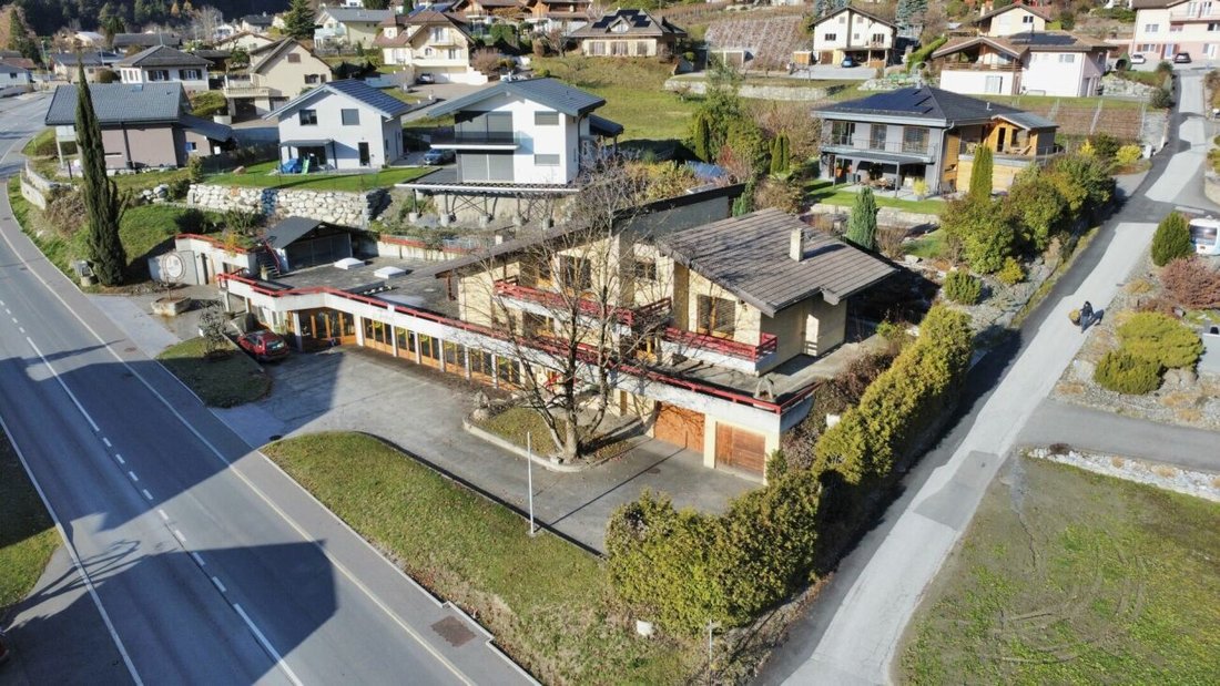 Andere in Tschamboss, Wallis, Schweiz 1 - 19094107