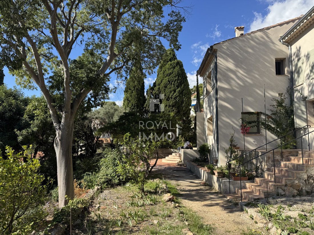 Maison à Le Faron-Fort-Rouge, Toulon, France 2 - 19095442