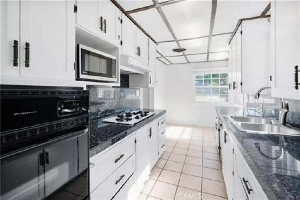 Condominio a Los Angeles, California, Stati Uniti 2 - 18695403