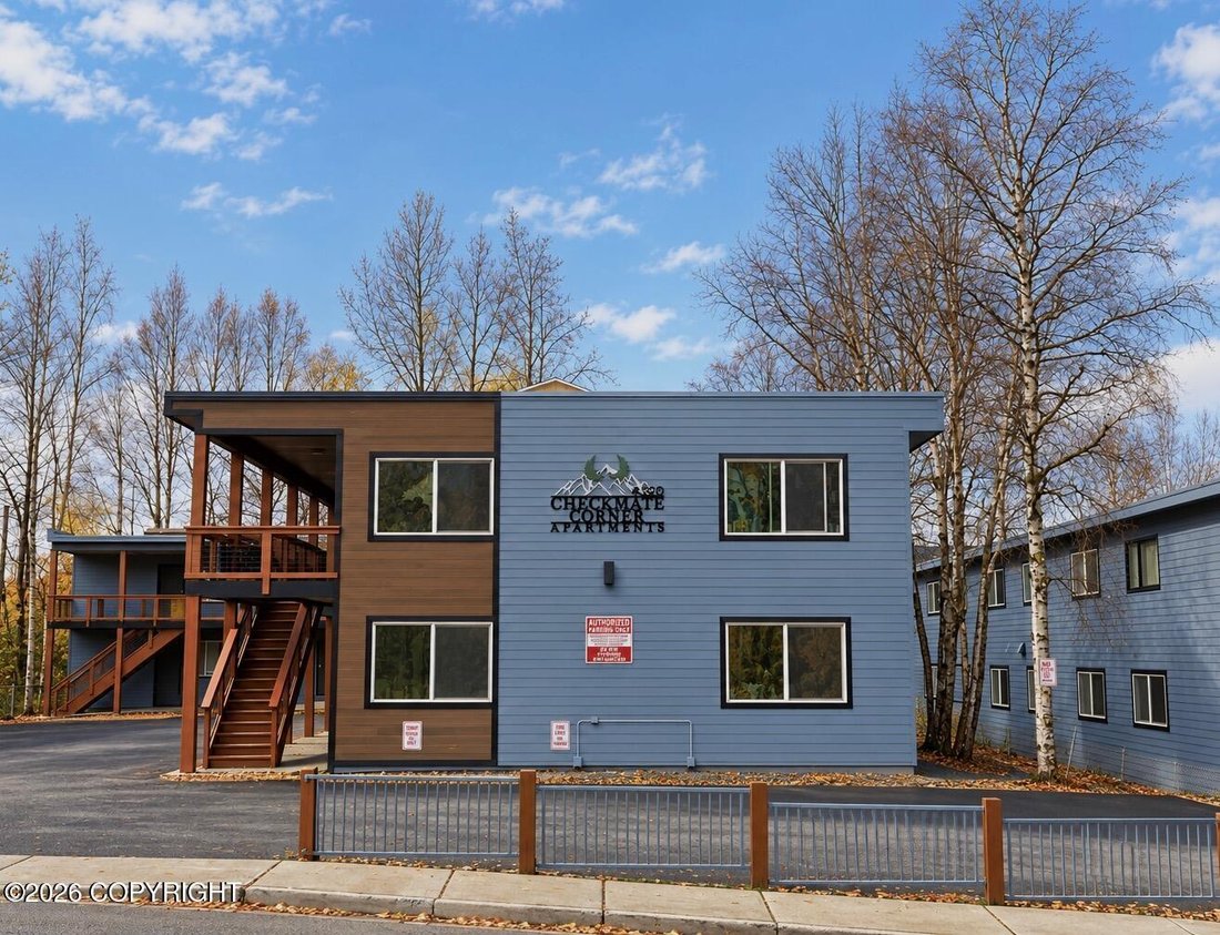 Anchorage, Alaska, United States 2 - 19096281