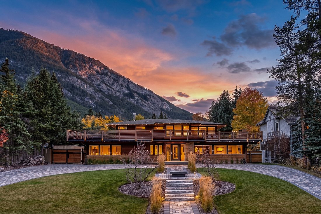 Haus in Banff, Alberta, Kanada 1 - 19097662