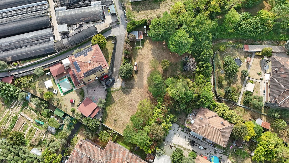 Terrain en Salò, Lombardie, Italie 4 - 19098192