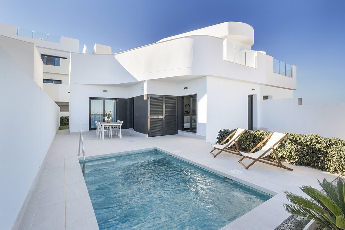 Townhouse en Torrevieja, Comunidad Valenciana, España 1 - 19097508