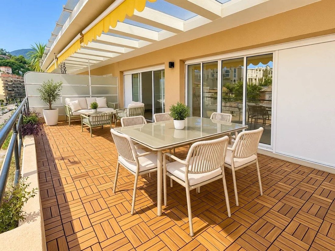 Appartement à Menton, Provence-Alpes-Côte d'Azur, France 1 - 19097986