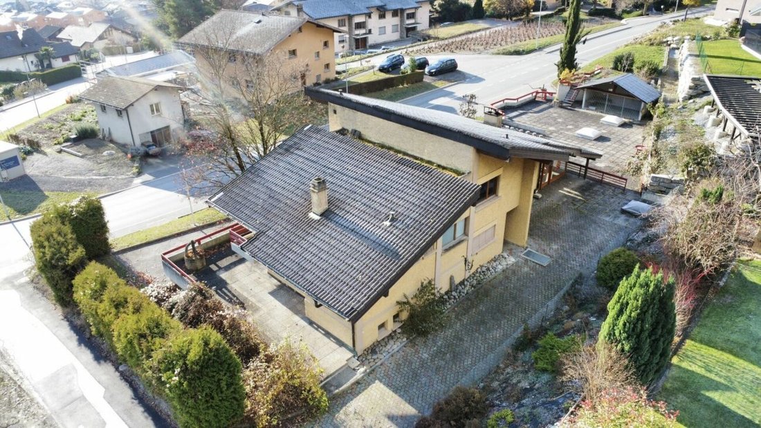 Andere in Tschamboss, Wallis, Schweiz 4 - 19094107