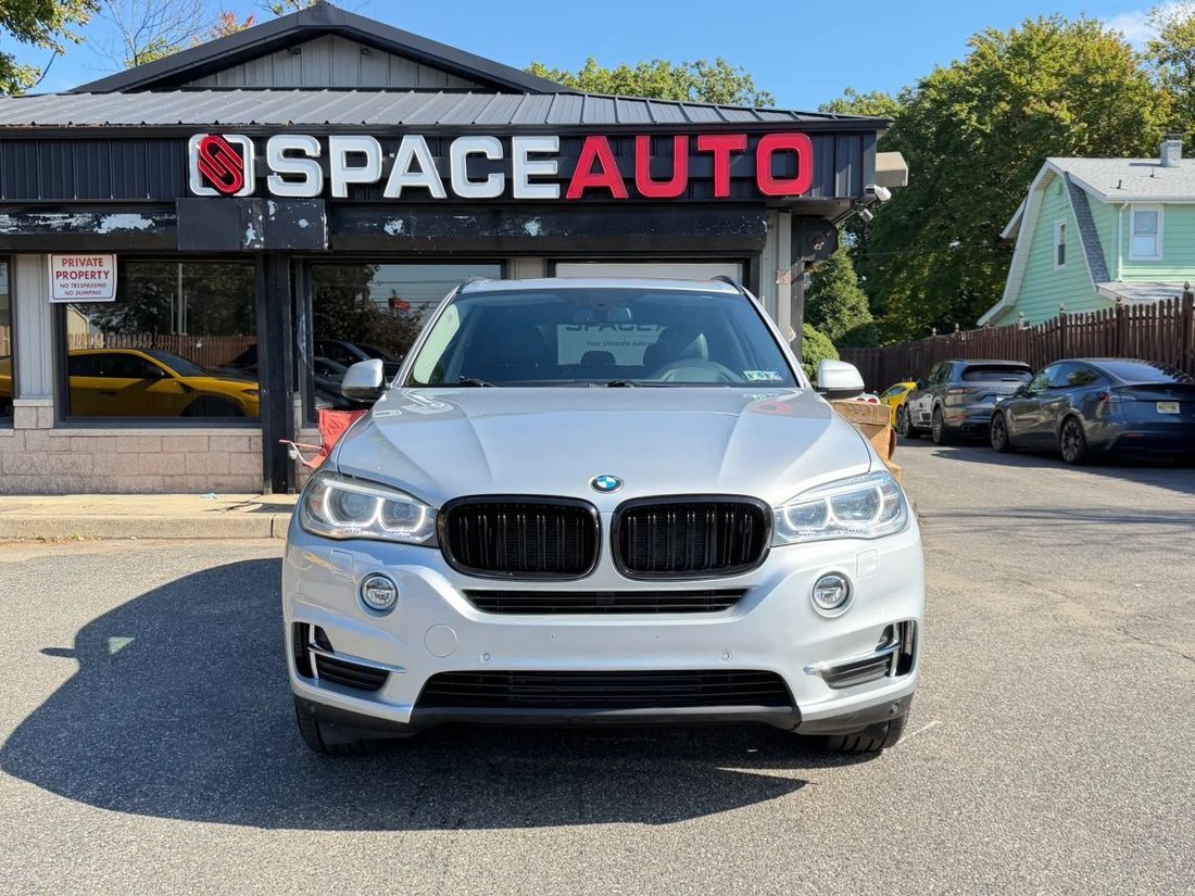 Suv in East Brunswick, NJ, United States 2 - 19098482