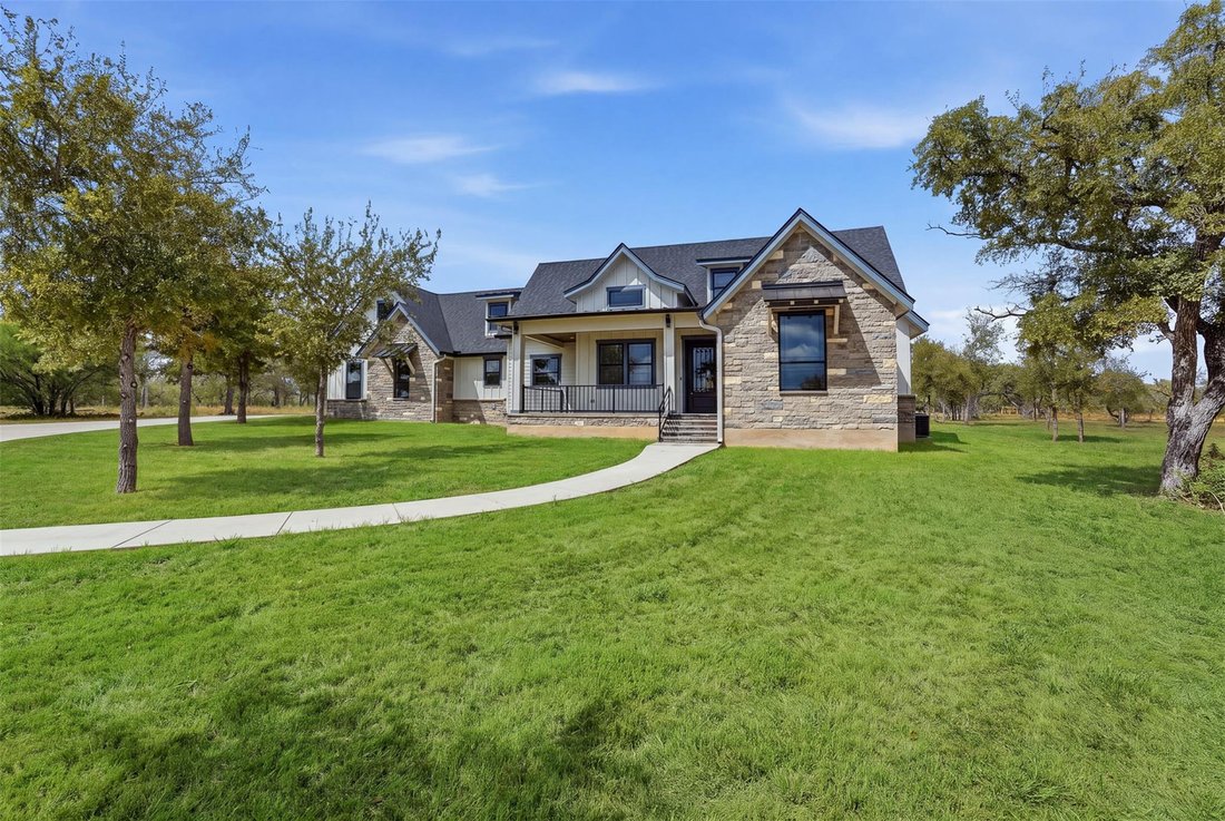 House in Gonzales, Texas, United States 1 - 19097087