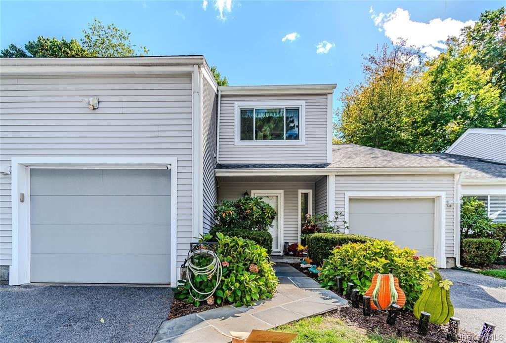 Townhouse in Yorktown Heights, New York, United States 1 - 19095866