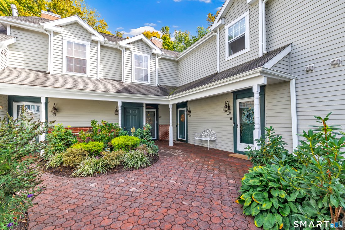 Appartement à Trumbull, Connecticut, États-Unis 3 - 19097756