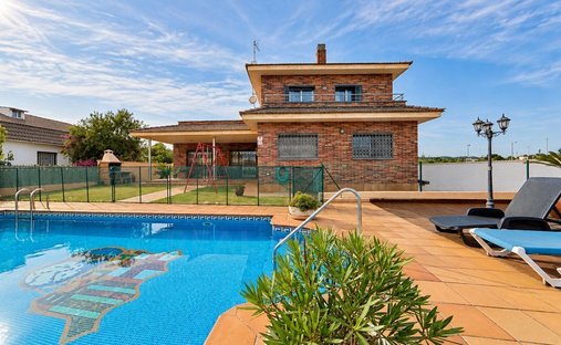 Townhouse in el Vendrell, Catalonia, Spain 1