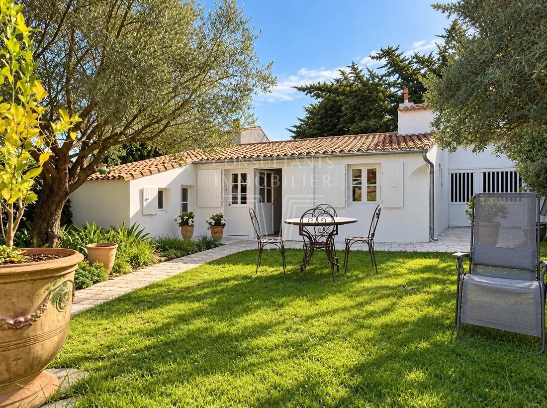 Maison à Le Bois-Plage-en-Ré, Nouvelle-Aquitaine, France 1 - 19097750