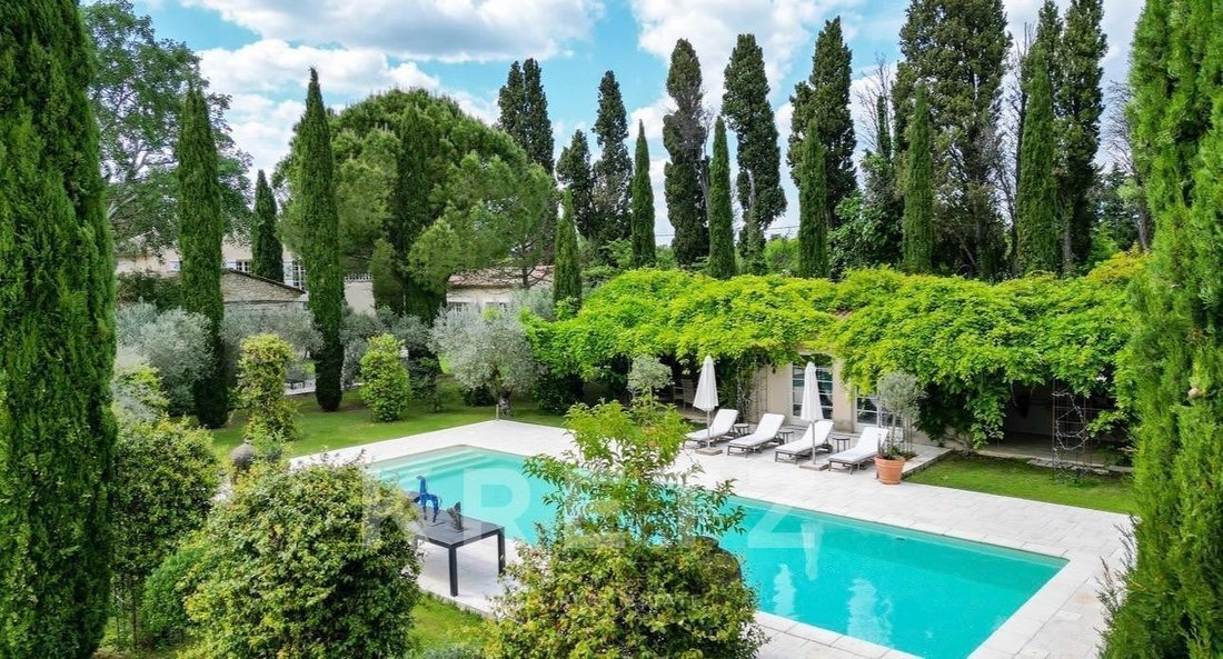 House in Eygalières, Provence-Alpes-Côte d'Azur, France 2 - 19098164