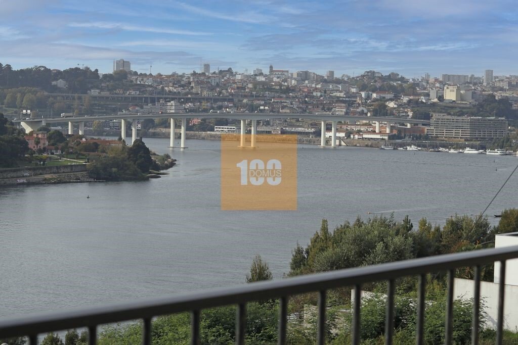 Apartment in Gondomar (Sao Cosme), Valbom e Jovim, Porto District, Portugal 1 - 19098114