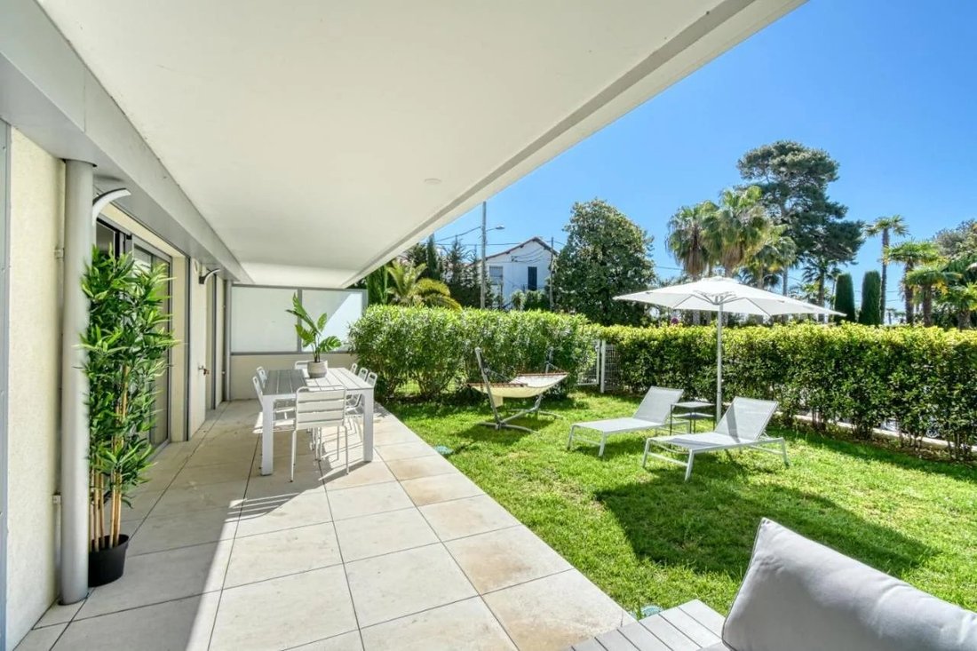 Wohnung in Cannes, Provence-Alpes-Côte d'Azur, Frankreich 1 - 19095039