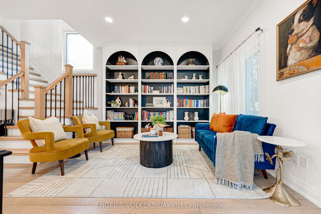 House in Oakville, Ontario, Canada 3 - 19097689