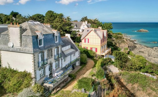 House in Saint-Quay-Portrieux, Brittany, France 1