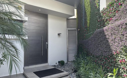 Casa en Monterrey, Nuevo León, México 1