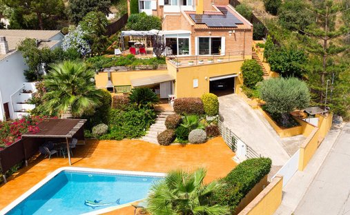 House in Alella, Catalonia, Spain 1