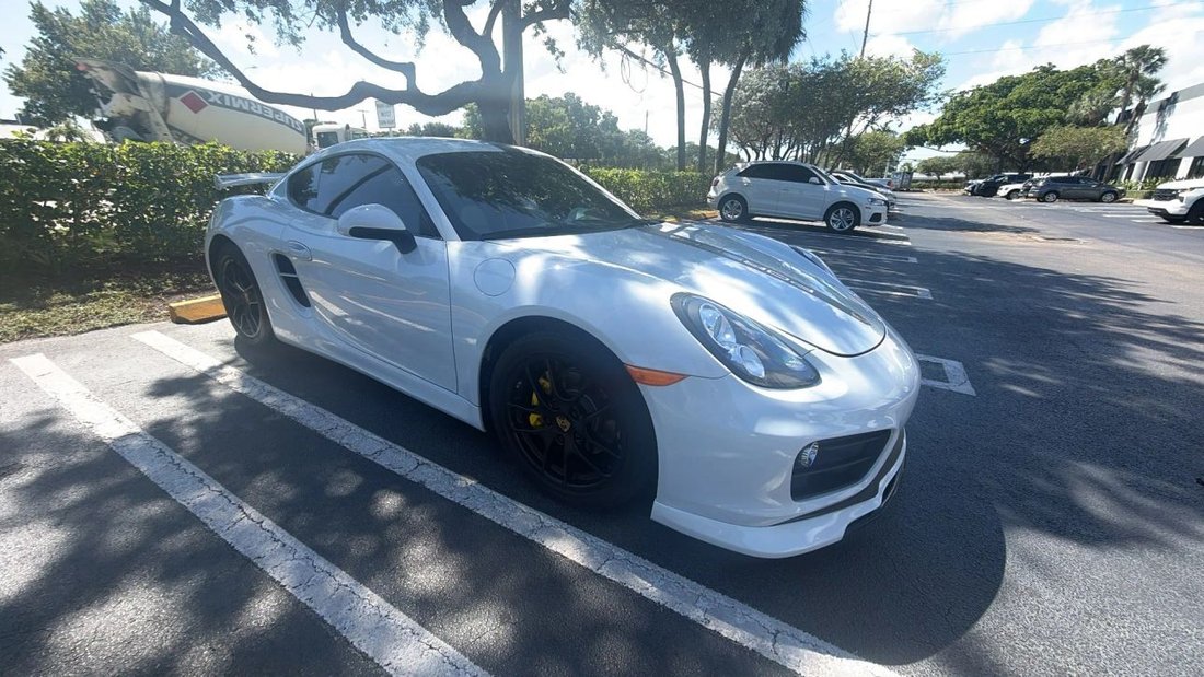 Coupe in Boynton Beach, FL, United States 3 - 19098265