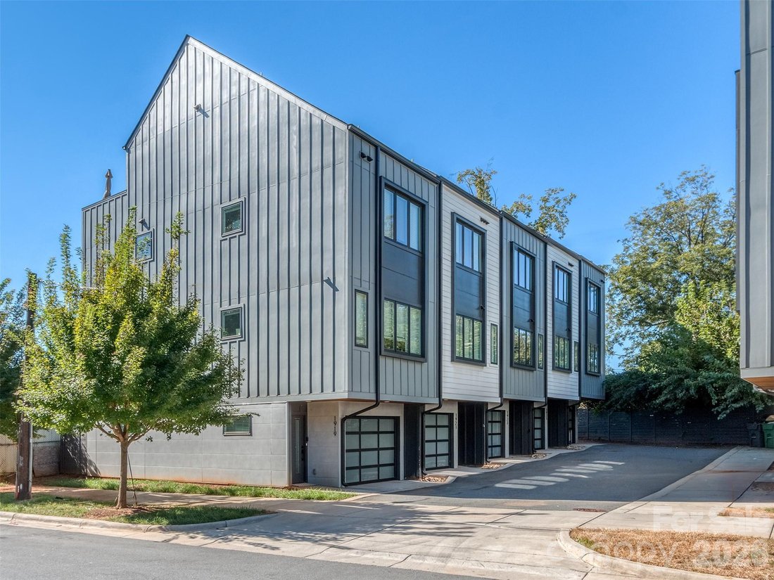 House in Charlotte, North Carolina, United States 1 - 19094884