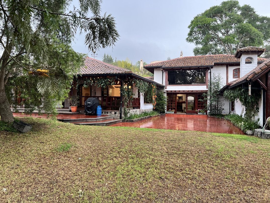 Maison à Quito, Province de Pichincha, Équateur 1 - 19096141