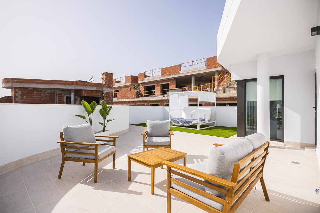 Townhouse en Torrevieja, Comunidad Valenciana, España 5 - 19097508