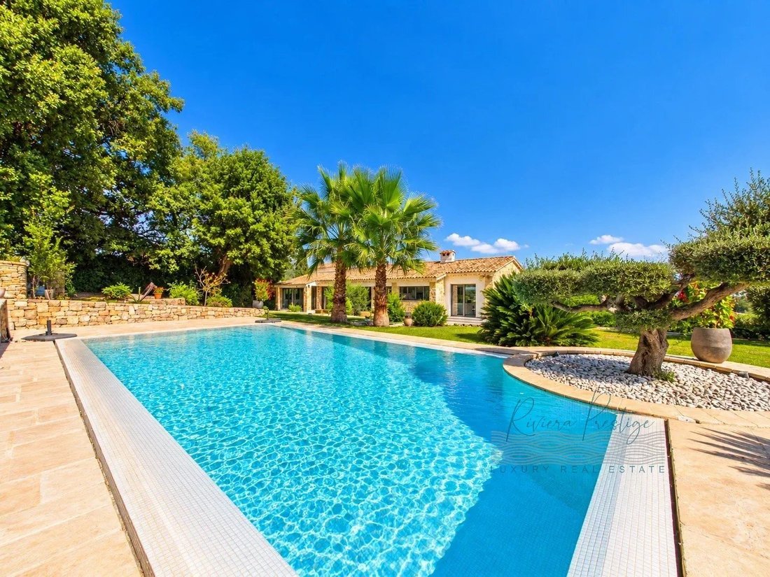 Haus in Valbonne, Provence-Alpes-Côte d'Azur, Frankreich 1 - 19095047