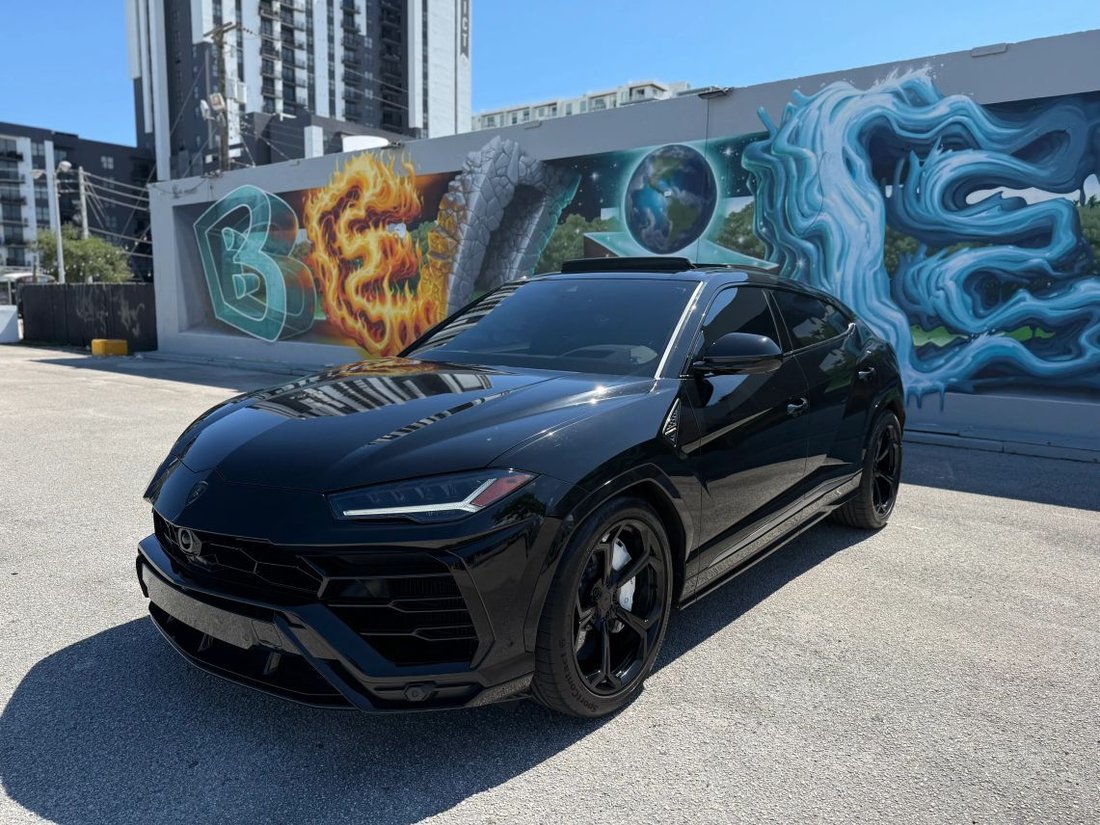 Suv in Fort Lauderdale, FL, United States 1 - 19098531