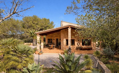 Finca in Manacor, Balearische Inseln, Spanien 1