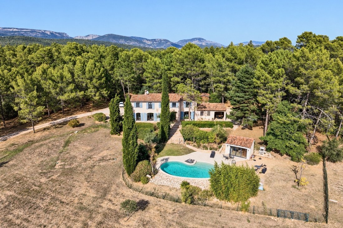 Casa en Tourrettes, Provenza-Alpes-Costa Azul, Francia 2 - 19096165