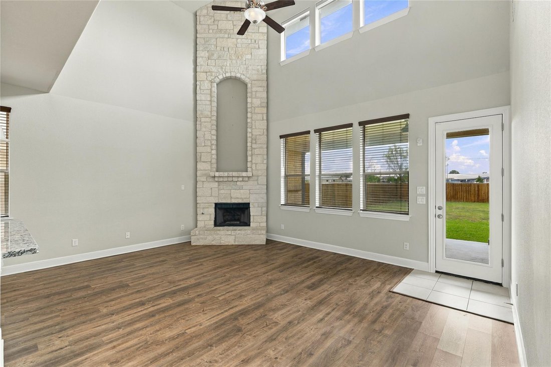 Casa a Buda, Texas, Stati Uniti 3 - 19097084