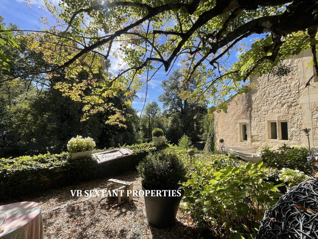 Domaine à Sauveterre-de-Guyenne, Nouvelle-Aquitaine, France 2 - 19097914
