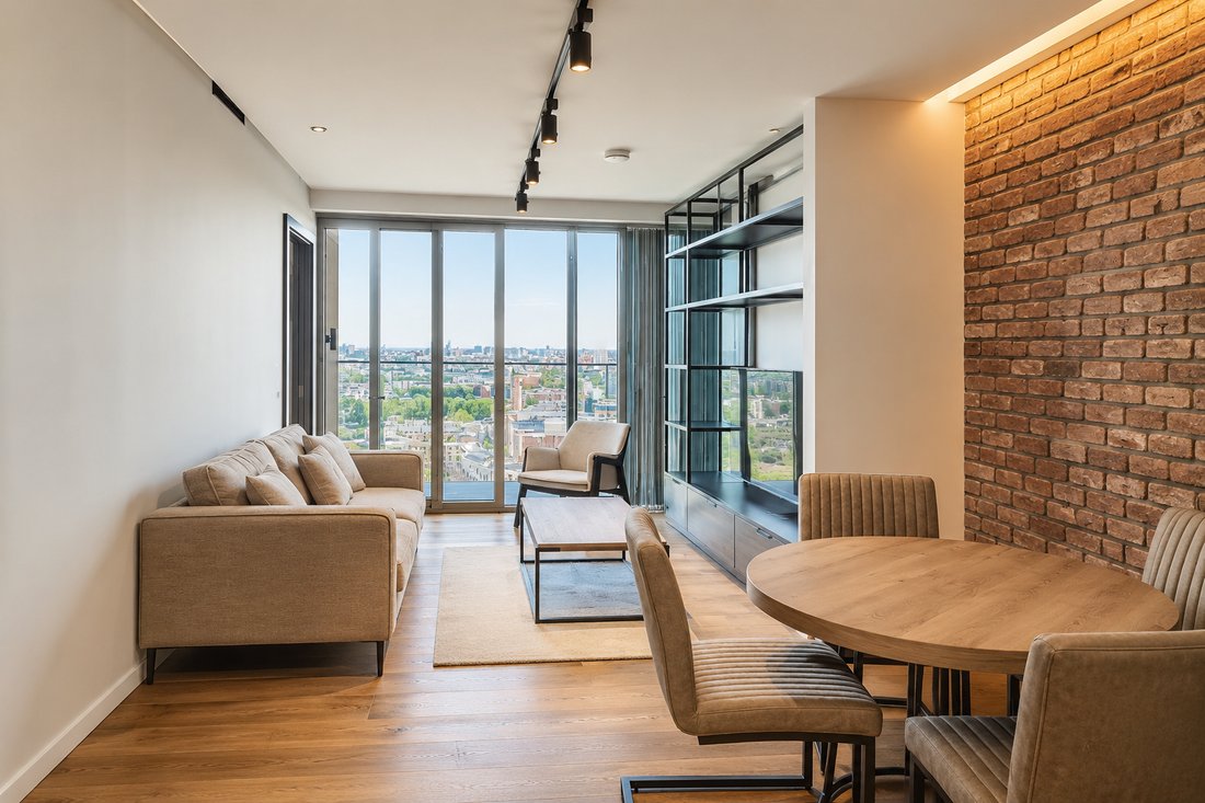 Apartment in EC2, England 1 - 19095181