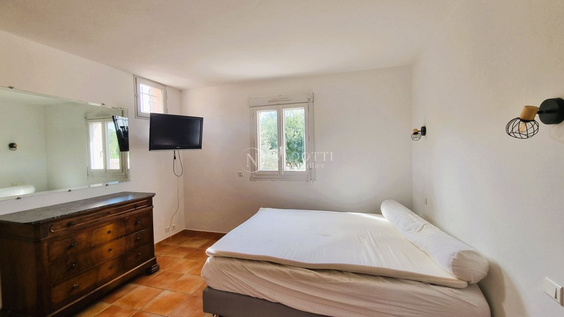Maison à Lagnes, Provence-Alpes-Côte d'Azur, France 4 - 19097745