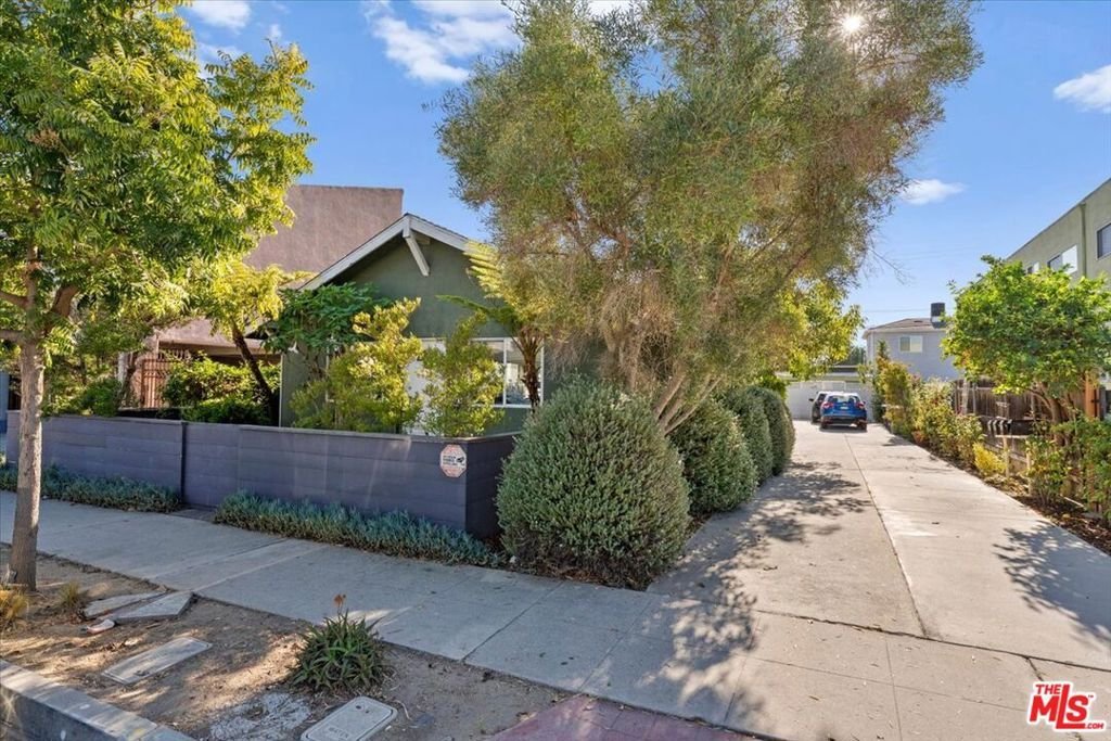 Andere in Culver City, Kalifornien, Vereinigte Staaten 1 - 19096678