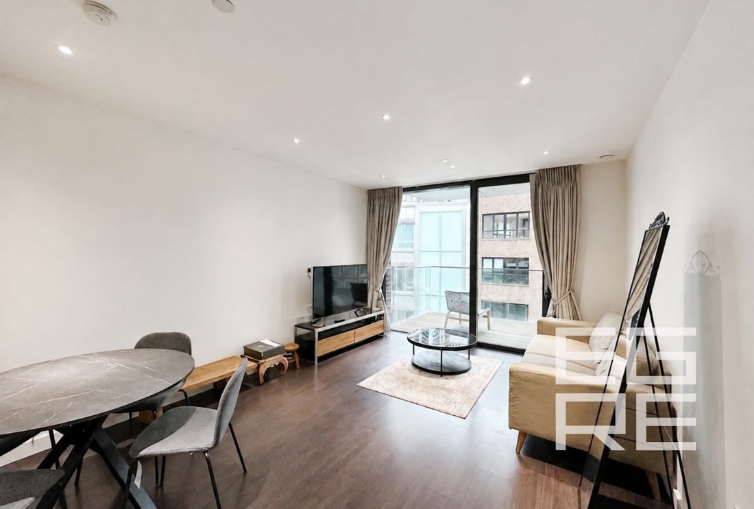 Apartment in Tower Hamlets, England 2 - 19095064