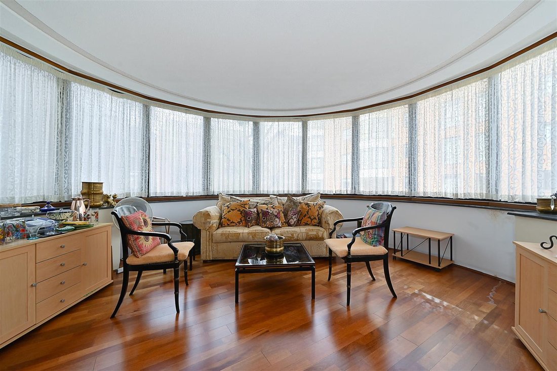 Apartment in St John's Wood, Westminster, England 2 - 19094509