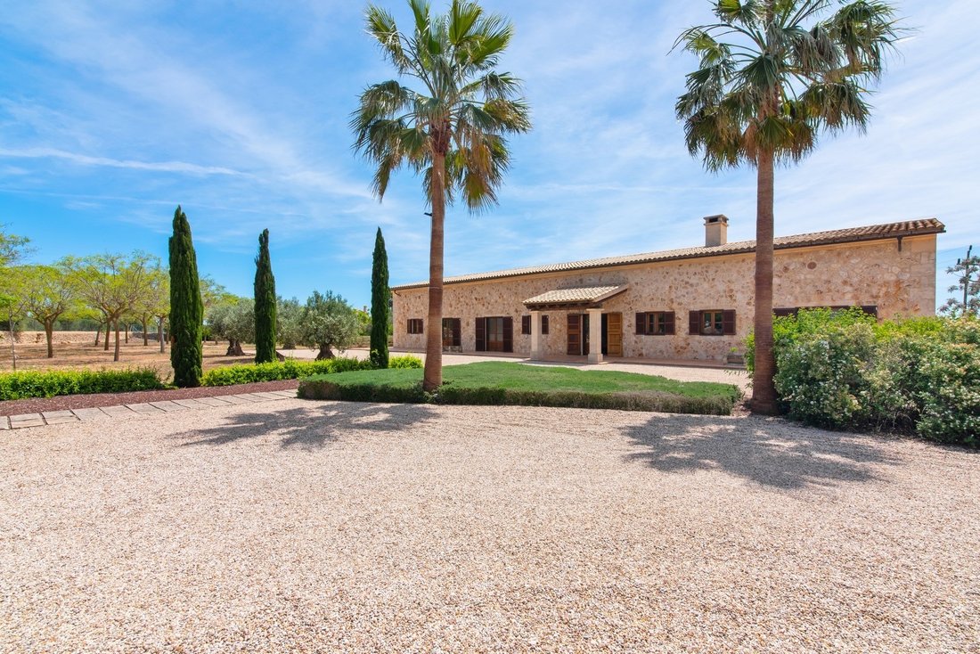 Finca in Manacor, Balearic Islands, Spain 4 - 18243806