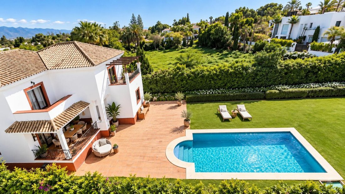 Villa à Guadalmina Baja, San Pedro de Alcántara, Espagne 1 - 16129812